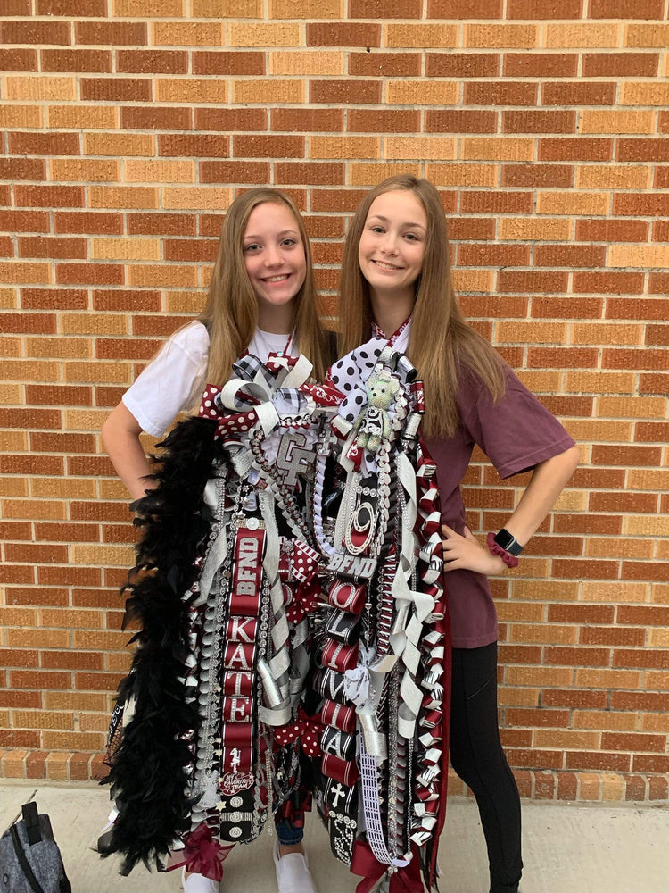 Peace Love and Mums- Homecoming Mums by Rebecca Ultimate Girl Mums HYBRID Ultimate Single Mum